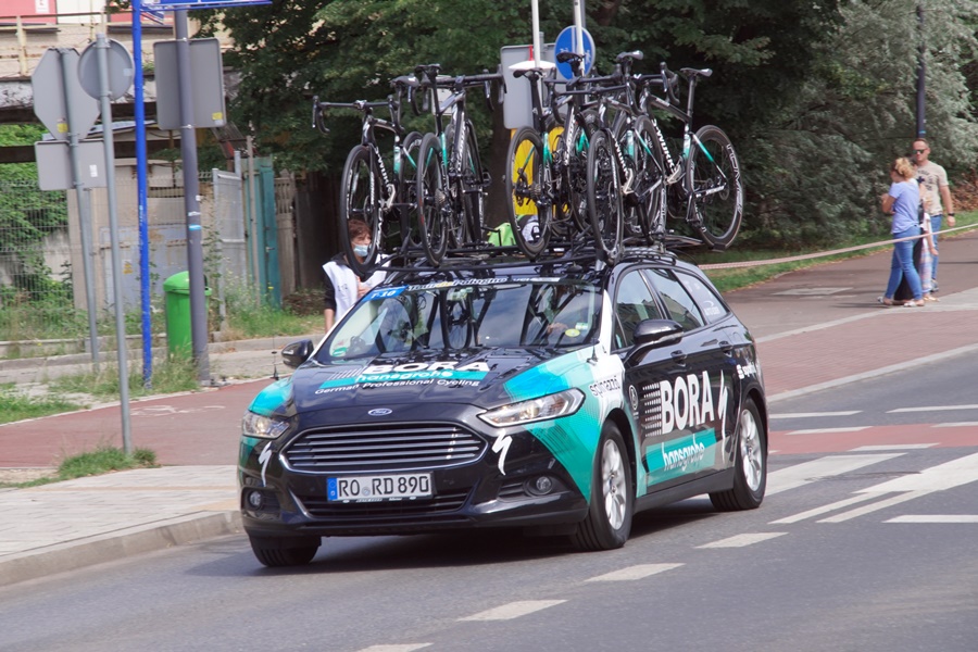 Peleton Tour De Pologne Przejecha Przez Chorz W Zdj Cia I Nagranie