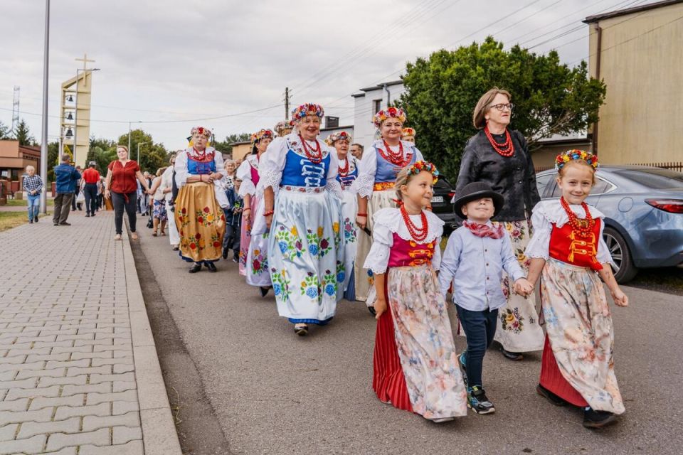 Dożynki 2025 w Śmiłowicach – tradycja i wspólna radość mieszkańców [FOTO] - galeria