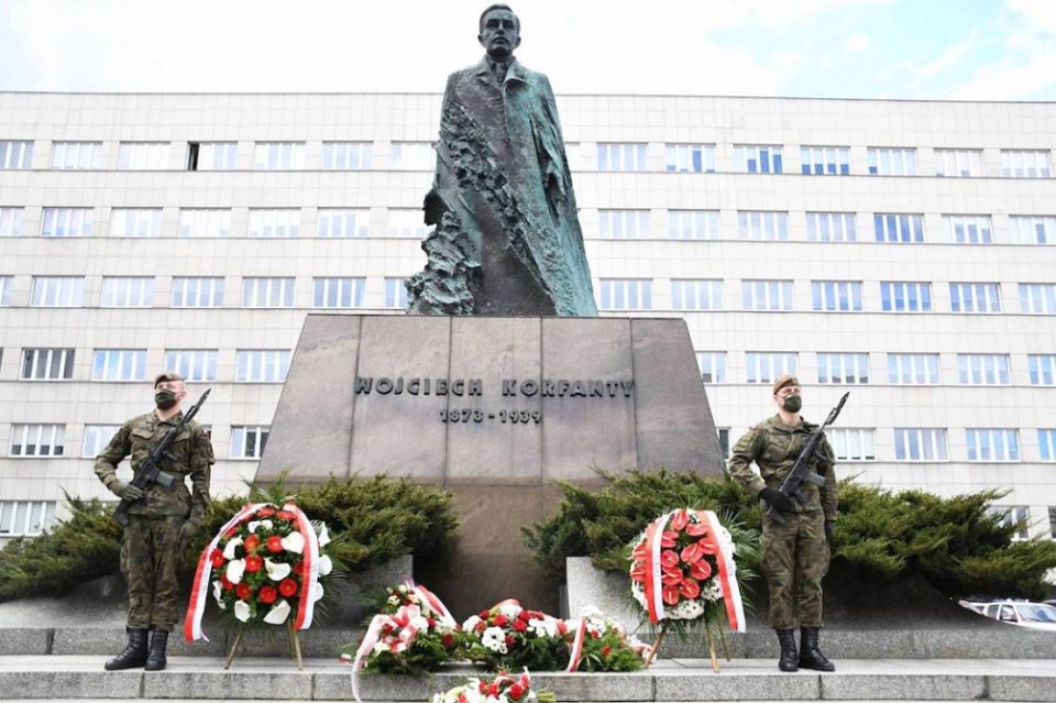 Władze województwa śląskiego uczciły 148. rocznicę urodzin Wojciecha Korfantego - galeria