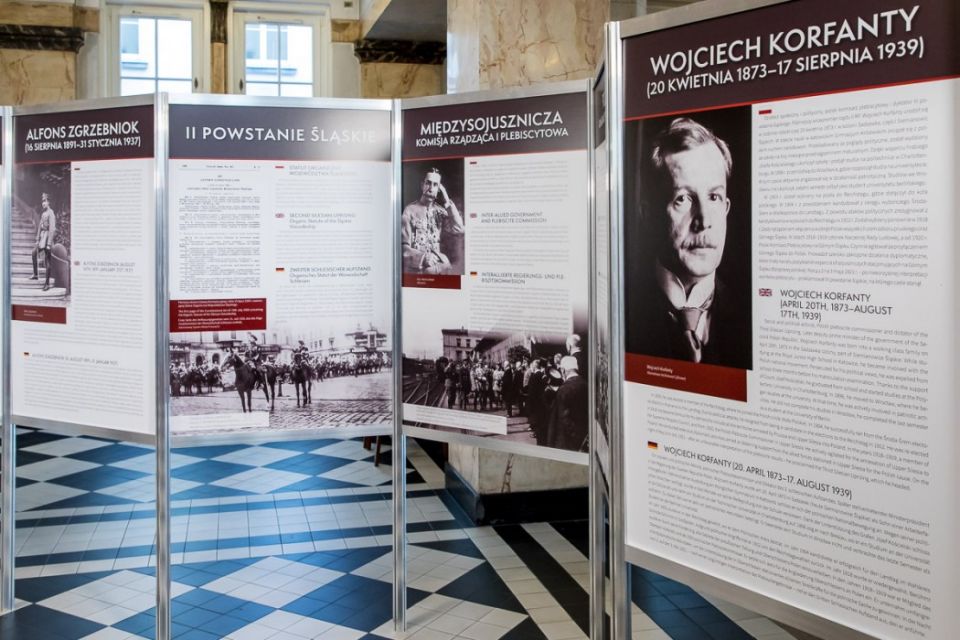 Uroczyste otwarcie wystawy poświęconej Powstaniom Śląskim - galeria