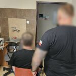 Tymczasowy areszt dla dwóch włamywaczy z Gruzji. Mężczyźni okradali mieszkania w Jaworznie - galeria