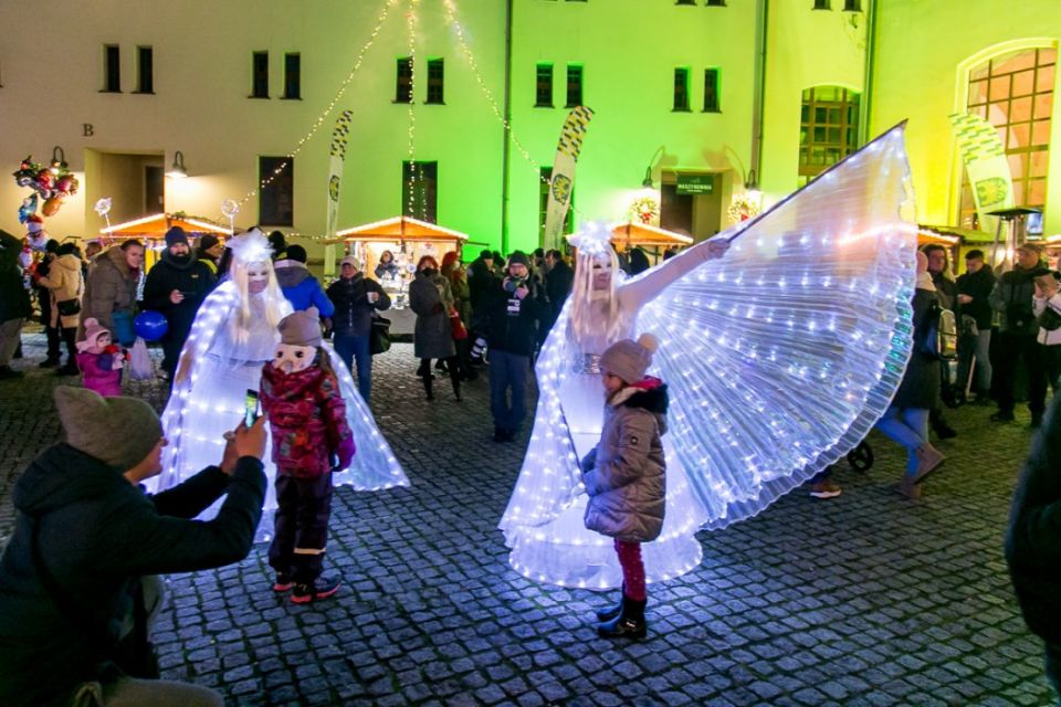 W Raciborzu rozpoczął się Śląski Jarmark Bożonarodzeniowy [FOTO] - galeria