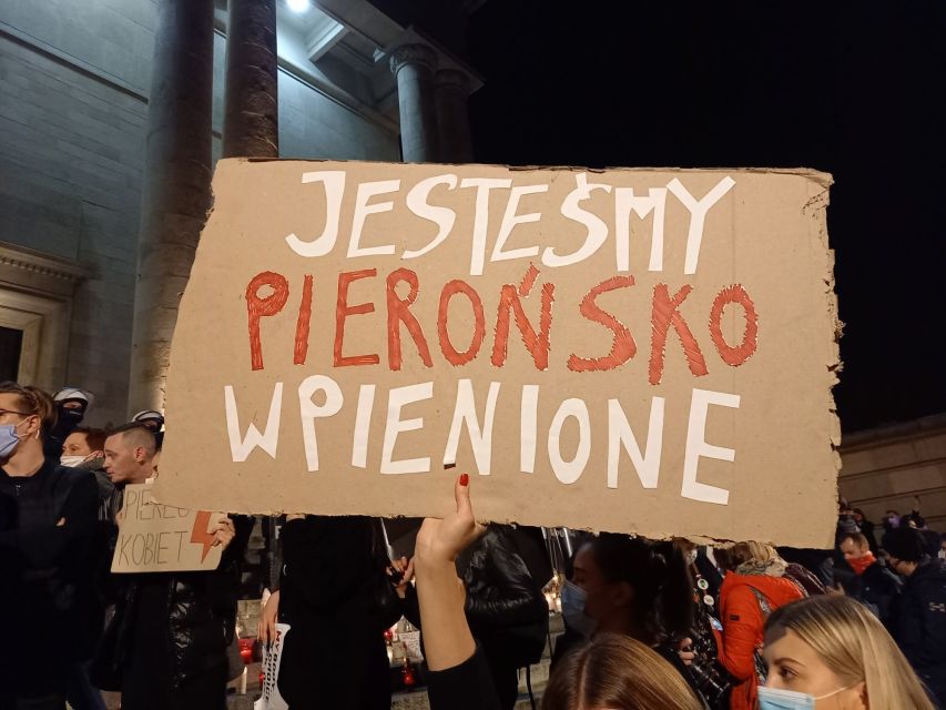 Katowice: Kolejny dzień protestów przeciwko decyzji Trybunału Konstytucyjnego - galeria