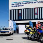 W siedzibie Rejonowego Pogotowia Ratunkowego w Sosnowcu przekazano nowoczesny motoambulans - galeria