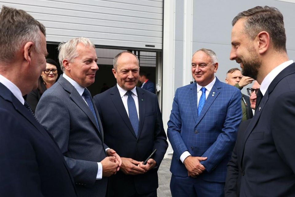 W Gliwicach podpisano umowę na dostawę 180 czołgów K2 dla Wojska Polskiego - galeria