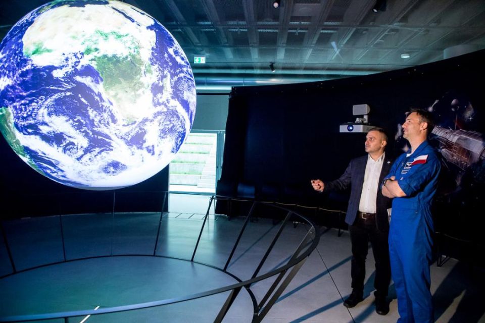 Kosmiczny bohater w Planetarium Śląskim - galeria