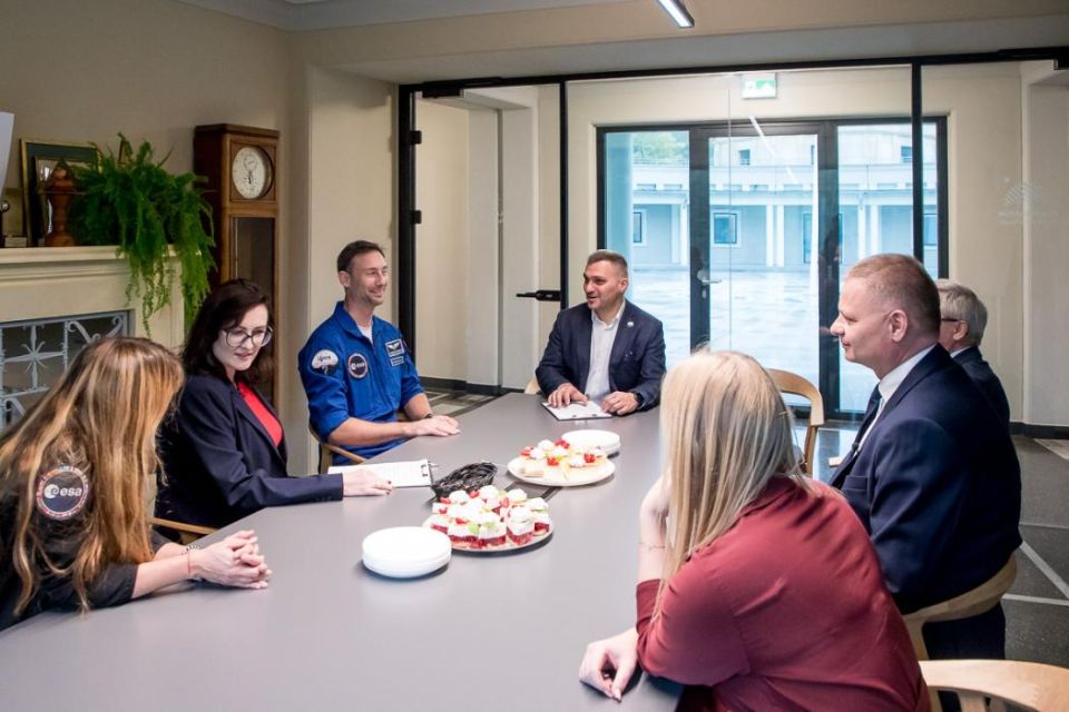 Kosmiczny bohater w Planetarium Śląskim - galeria