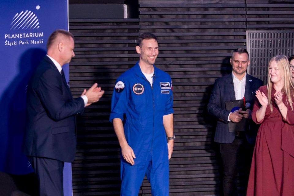 Kosmiczny bohater w Planetarium Śląskim - galeria