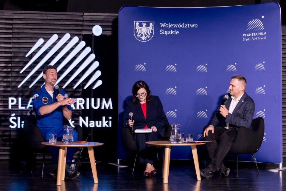 Kosmiczny bohater w Planetarium Śląskim - galeria