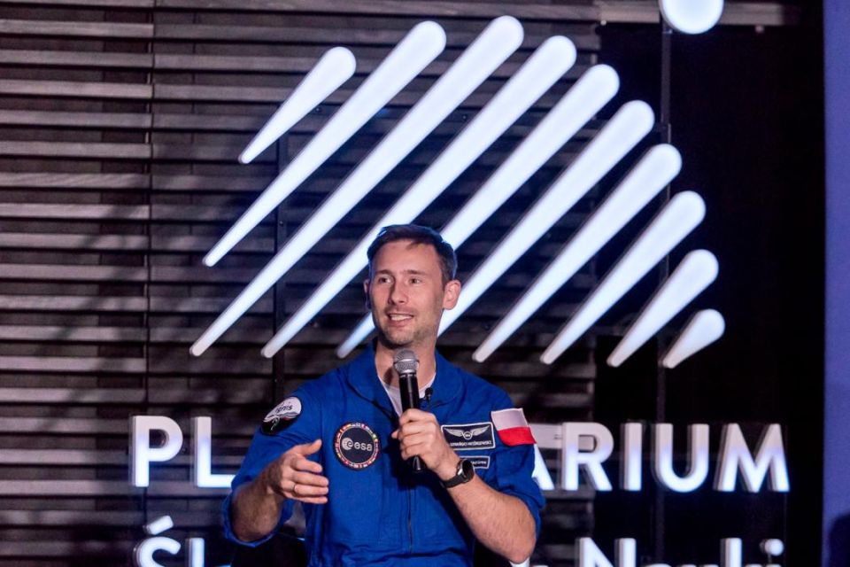 Kosmiczny bohater w Planetarium Śląskim - galeria