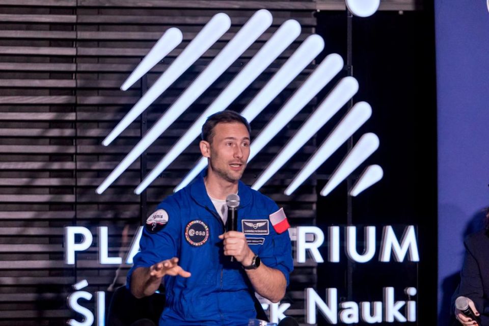 Kosmiczny bohater w Planetarium Śląskim - galeria