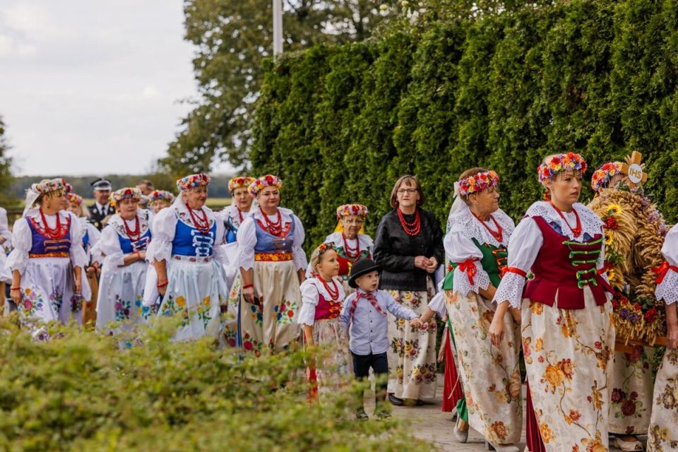 Dożynki 2025 w Śmiłowicach – tradycja i wspólna radość mieszkańców [FOTO] - galeria