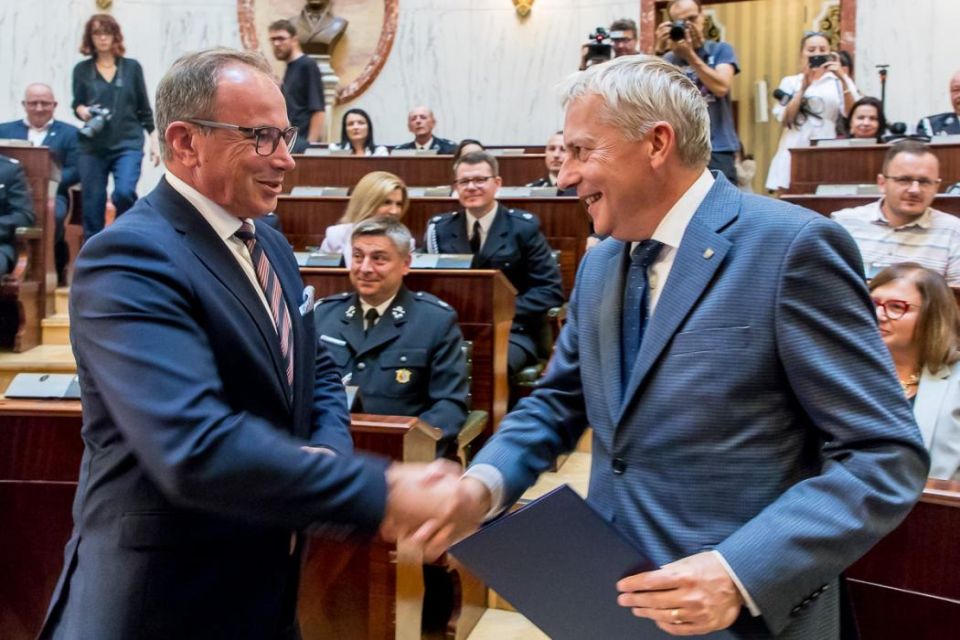 33 Samochody Ratowniczo-Gaśnicze Trafią do OSP w Śląskiem - galeria