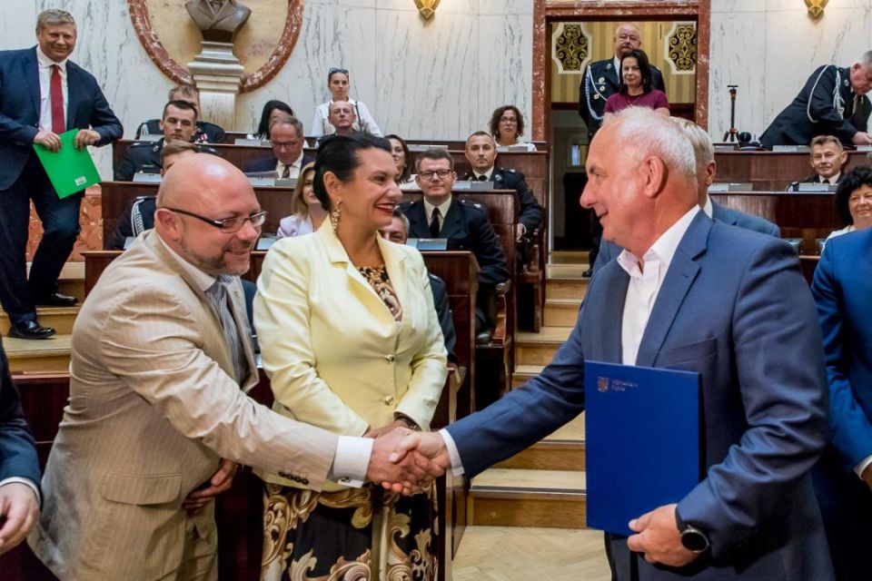 33 Samochody Ratowniczo-Gaśnicze Trafią do OSP w Śląskiem - galeria