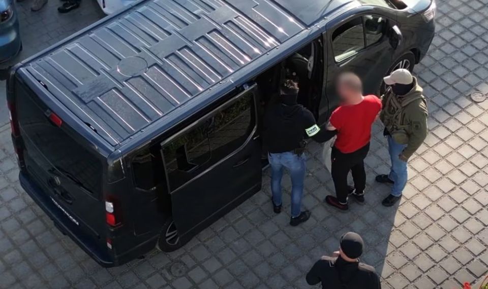 Szantażowali i zamordowali mężczyznę po opublikowaniu jego zdjęć na portalu erotycznym. - galeria