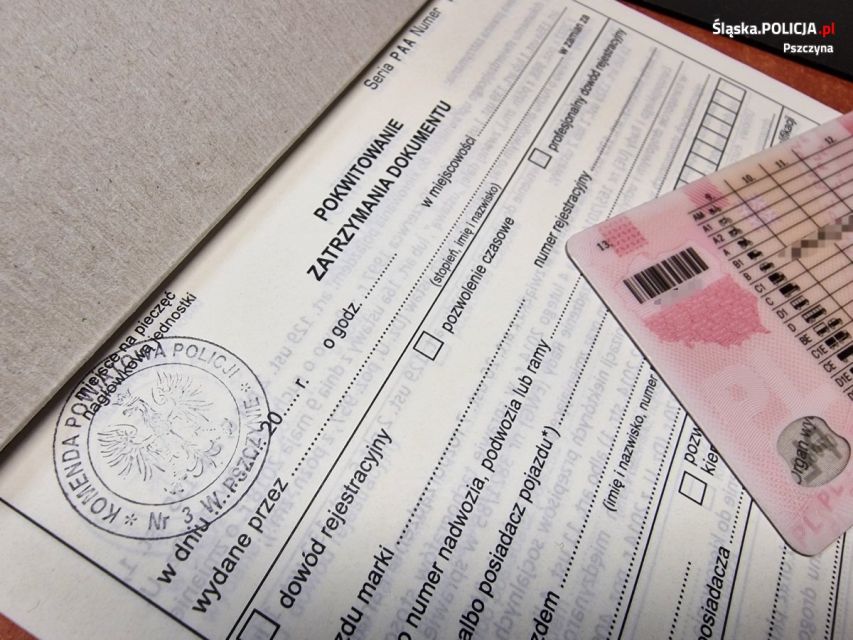 56-latek z Katowic spowodował wypadek. W wyniku zdarzenia 80-latek trafił do szpitala! - galeria