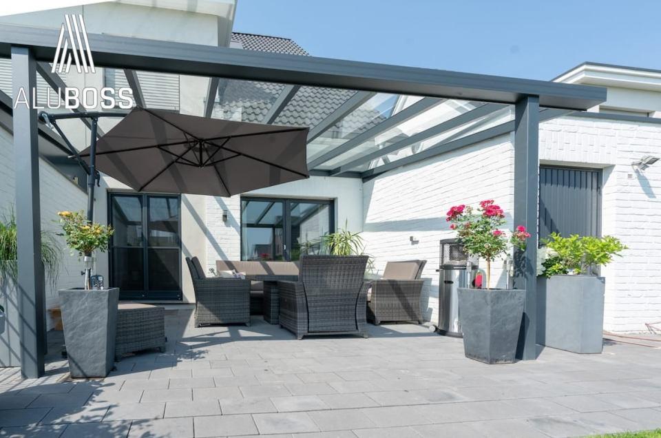 Ceny aluminiowych zadaszeń tarasowych – na co zwrócić uwagę? - galeria