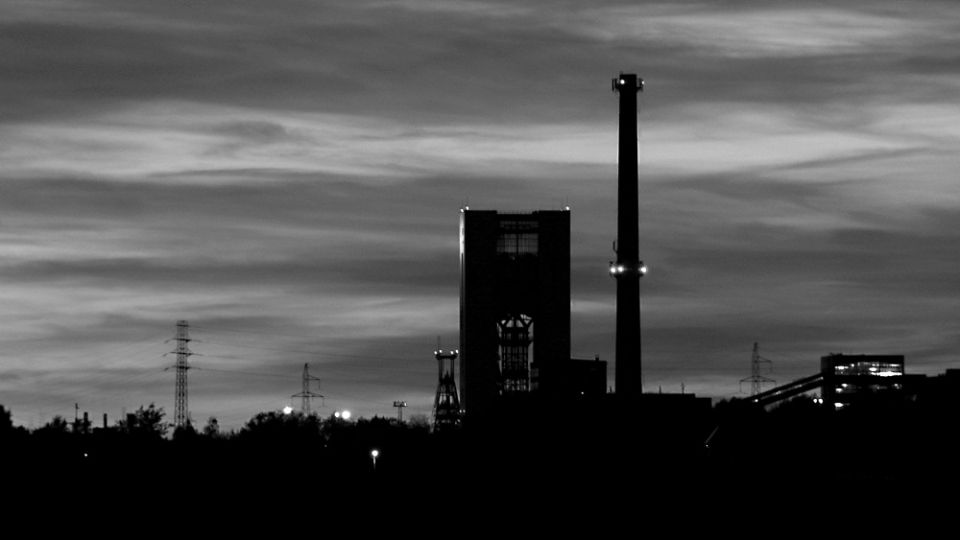 W kopalni Pniówek w Pawłowicach doszło w nocy do wybuchu metanu - galeria
