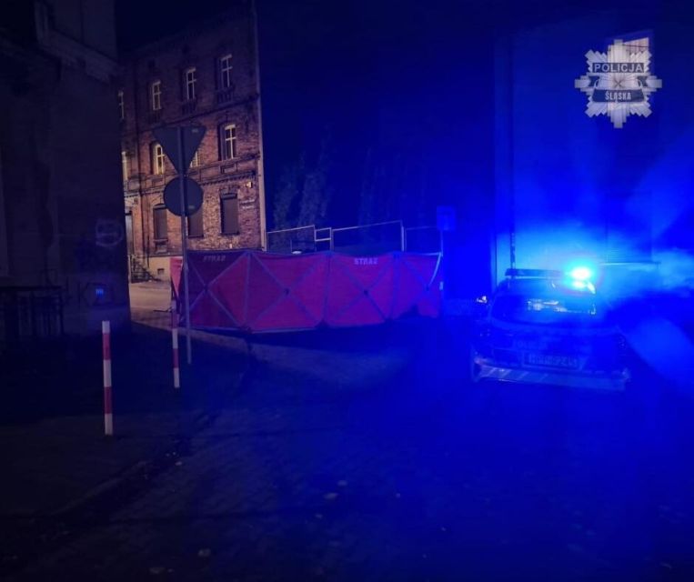 Śmiertelny wypadek w Rudzie Śląskiej! Pieszy potrącony podczas cofania - galeria