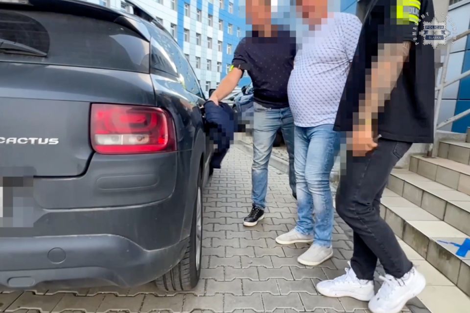 Fałszowanie dokumentów i handel żywnością z unijnej pomocy. Zatrzymano sześć osób - galeria