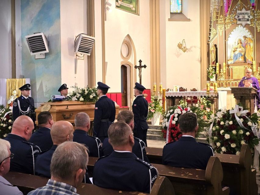 Ostatnie pożegnanie śląskich policjantów asp. szt. Iwony Bajan i podkom. Dariusza Stypuły - galeria