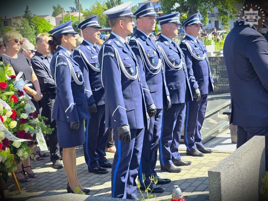 Ostatnie pożegnanie śląskich policjantów asp. szt. Iwony Bajan i podkom. Dariusza Stypuły - galeria