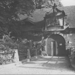 Brama zamkowa tzw. Brama Wybrańców (1918-1939)/fot. NAC