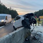 Tragiczny wypadek na A4. 60-latek wjechał w betonowe separatory! [FOTO] - galeria