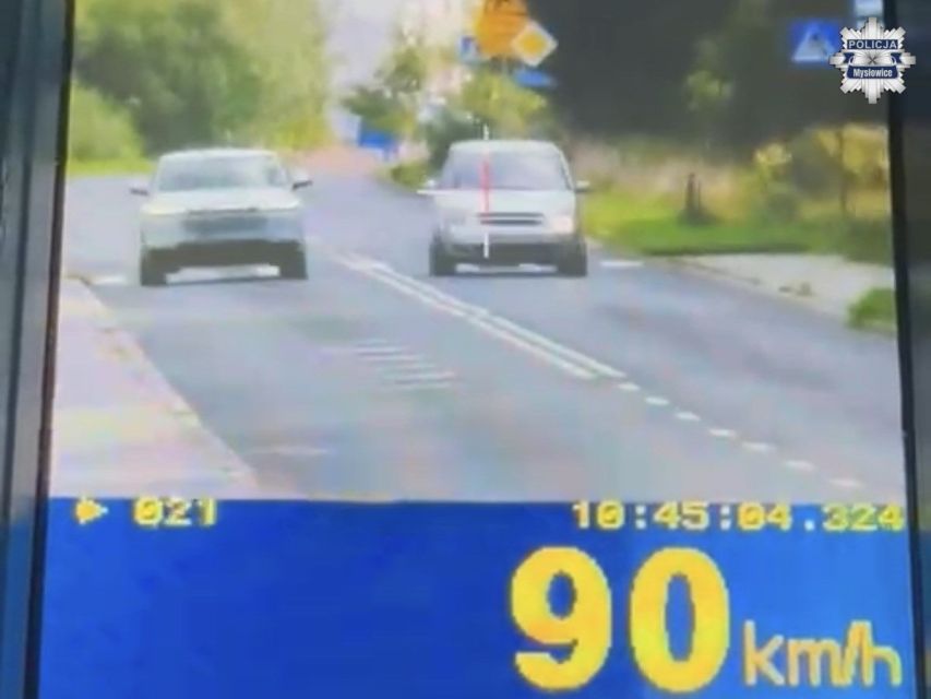 Kopiowanie i rozpowszechnianie zdjęć bez zgody autora zabronione. 21-latka ukarana za przekroczenie prędkości o 40 km/h w Mysłowicach - galeria