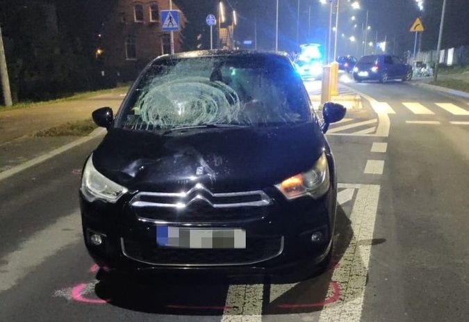 Racibórz: Potrącenie 13-latki na oznakowanym przejściu dla pieszych - galeria