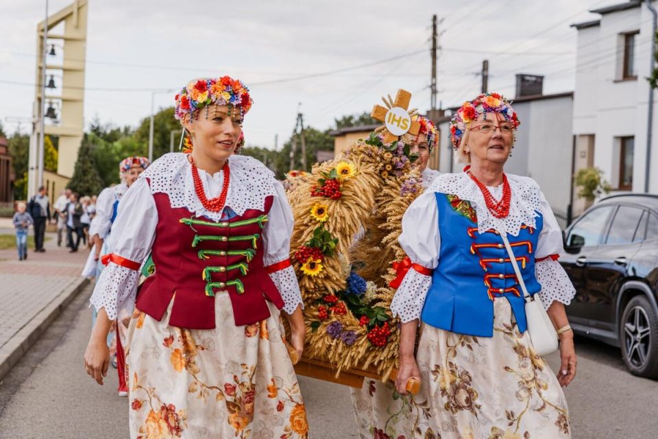 Dożynki 2025 w Śmiłowicach – tradycja i wspólna radość mieszkańców [FOTO] - galeria