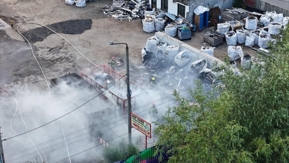 Groźny pożar przy ul. Kolejowej w Żorach. Ewakuowano 20 osób - galeria