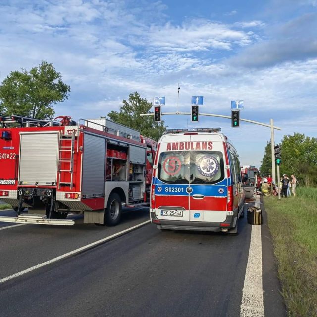 Groźny wypadek w Tychach. Lądował śmigłowiec LPR! - galeria