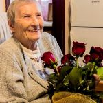 Mieszkanka Chorzowa obchodzi 101. rocznicę urodzin! Prezydent miasta złożył jej wizytę - galeria