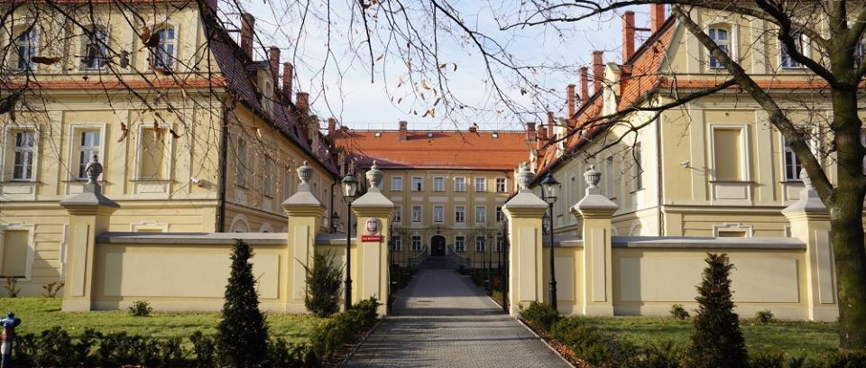 Zmarła sędzia Sądu Rejonowego w Rybniku; przyczyną najprawdopodobniej Covid-19 - galeria