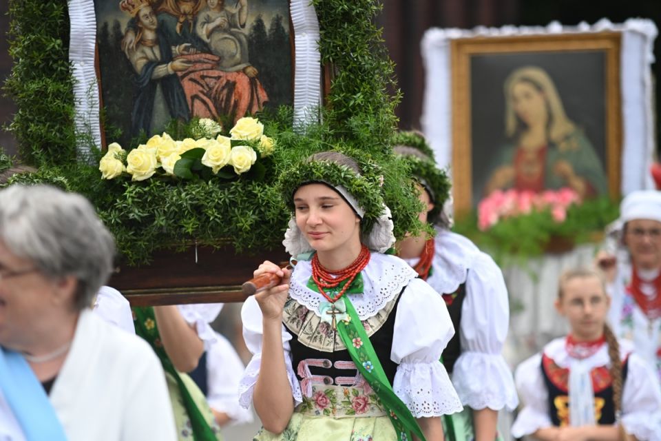 Świętochłowice: Tradycyjna procesja Bożego Ciała przeszła ulicami Lipin [ZDJĘCIA] - galeria