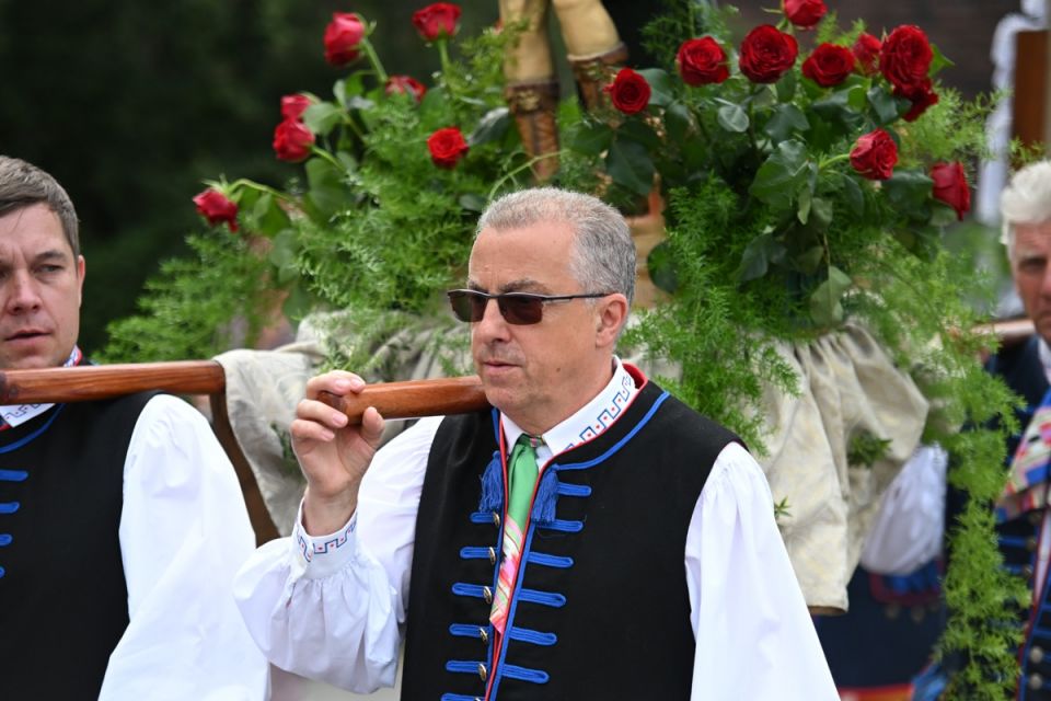 Świętochłowice: Tradycyjna procesja Bożego Ciała przeszła ulicami Lipin [ZDJĘCIA] - galeria