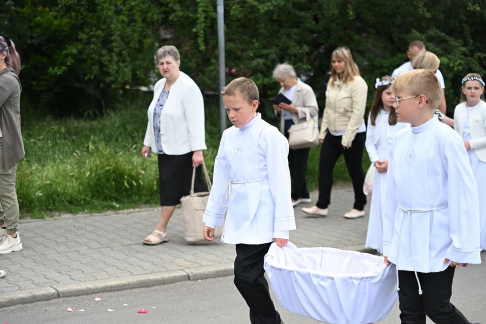 Świętochłowice: Tradycyjna procesja Bożego Ciała przeszła ulicami Lipin [ZDJĘCIA] - galeria