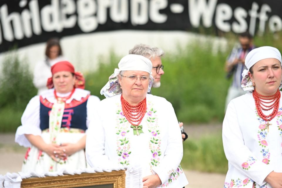 Świętochłowice: Tradycyjna procesja Bożego Ciała przeszła ulicami Lipin [ZDJĘCIA] - galeria