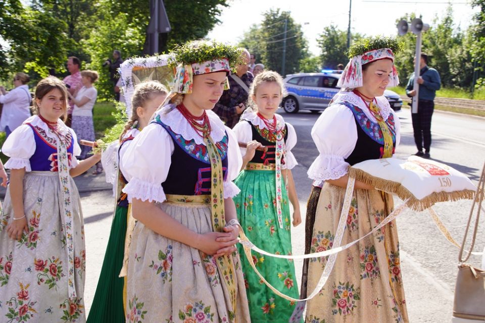 Świętochłowice: Tradycyjna procesja Bożego Ciała przeszła ulicami Lipin [ZDJĘCIA] - galeria