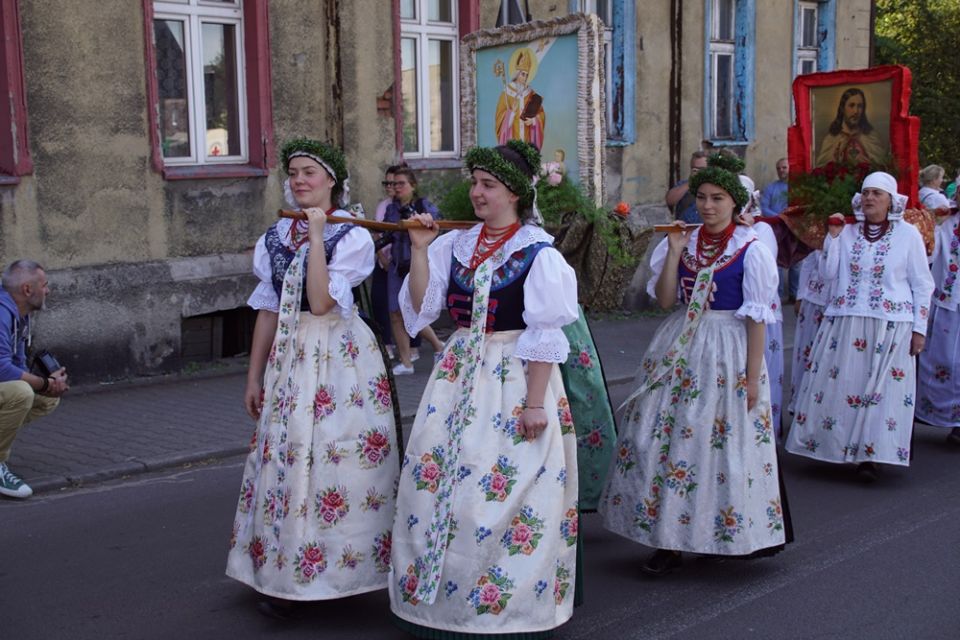 Świętochłowice: Tradycyjna procesja Bożego Ciała przeszła ulicami Lipin [ZDJĘCIA] - galeria