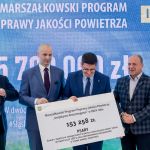 II edycja Marszałkowskiego Programu Poprawy Jakości Powietrza. Wręczono czeki na projekty - galeria