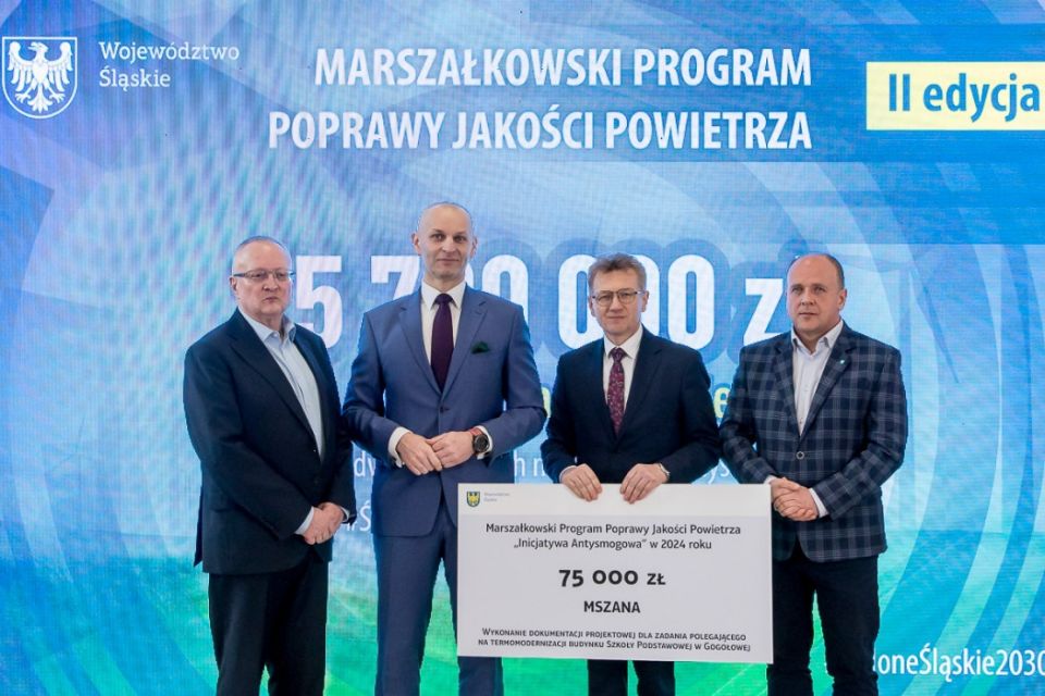 II edycja Marszałkowskiego Programu Poprawy Jakości Powietrza. Wręczono czeki na projekty - galeria