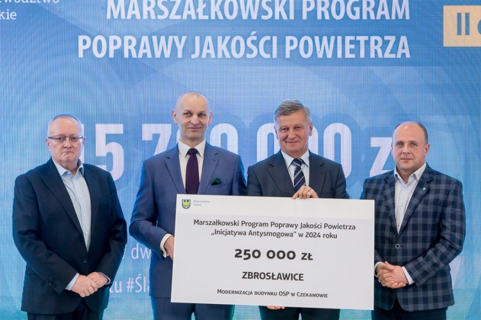 II edycja Marszałkowskiego Programu Poprawy Jakości Powietrza. Wręczono czeki na projekty - galeria