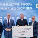 II edycja Marszałkowskiego Programu Poprawy Jakości Powietrza. Wręczono czeki na projekty - galeria