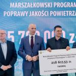 II edycja Marszałkowskiego Programu Poprawy Jakości Powietrza. Wręczono czeki na projekty - galeria