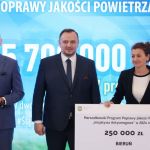 II edycja Marszałkowskiego Programu Poprawy Jakości Powietrza. Wręczono czeki na projekty - galeria