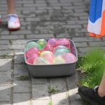 Śmigus-Dyngus w Chorzowie jak za dawnych lat! Wodne bitwy przyciągnęły tłumy - galeria