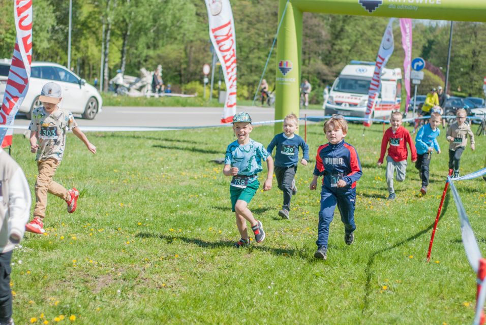 Festiwal Biegowy im. W. Korfantego - niedzielny bieg dla dzieci [FOTORELACJA] - galeria