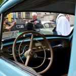 Święto motoryzacji w centrum Chorzowa — na rynku odbył się III Chorzowski Klasyk! - galeria